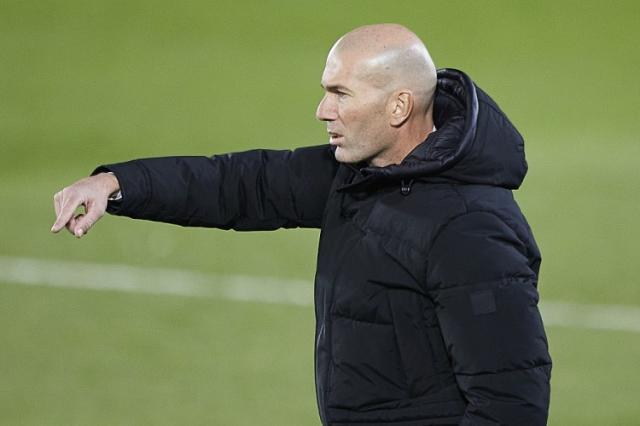 开云平台-【早报】曼联考虑解雇索帅已接触孔蒂，齐祖无意出山