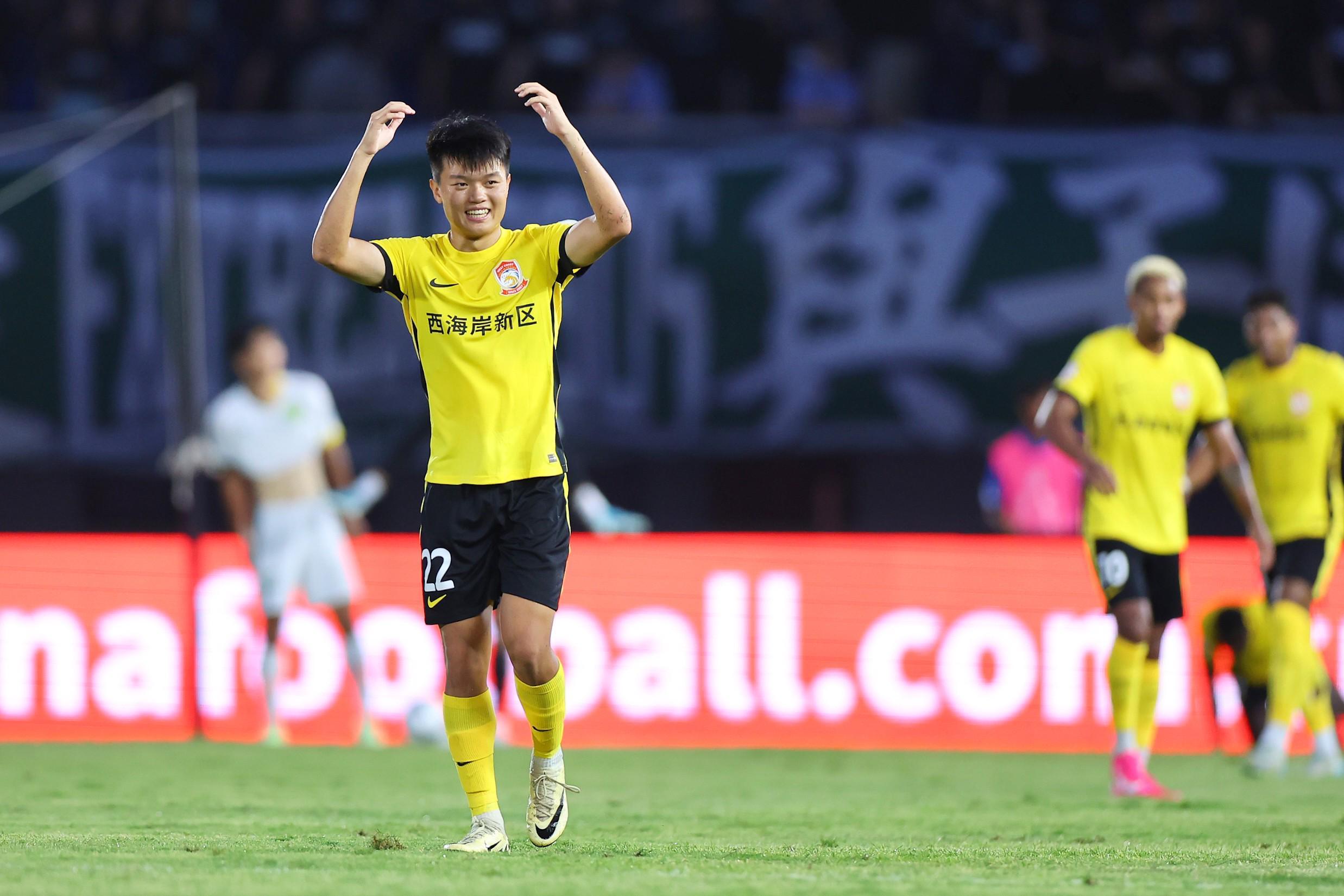 开云入口-德转：青岛西海岸20岁后卫杨希加盟上海海港