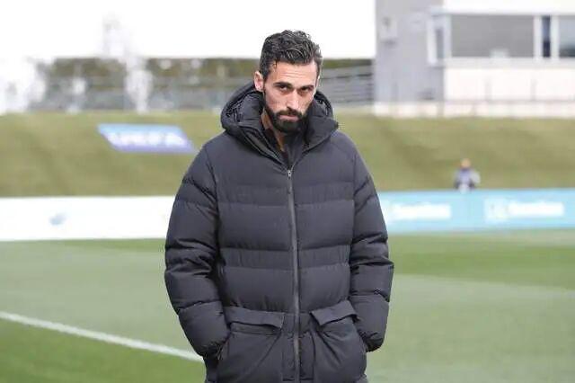 开云体育-近97场23败！平均每4场输1场，皇马的问题可不只是阿韦洛亚造成的